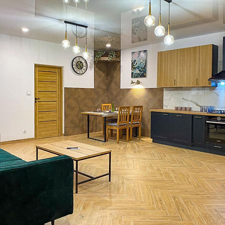 Apartamenty Lux Slowackiego, Пшемишъл Екстериор снимка